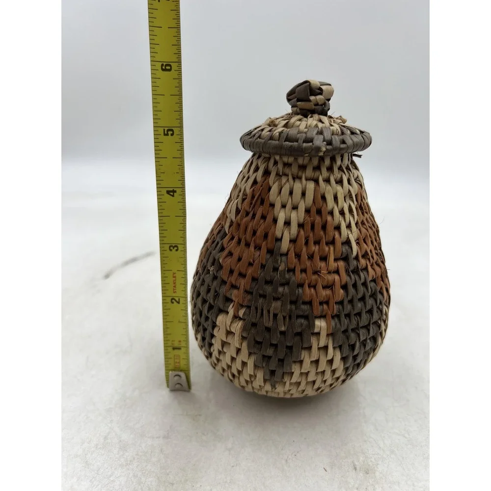 Unbranded handcrafted miniature